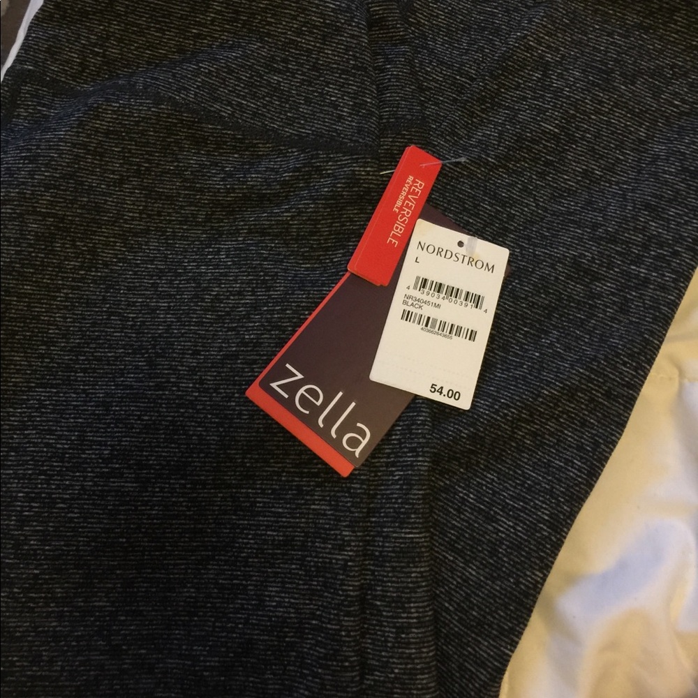 Zella workout pants/leggings size L midi length